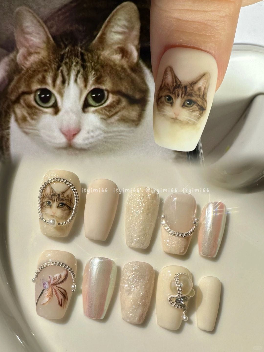 HAND-MADE CUSTOMIZE PRESS ON NAIL - SPECIAL DESIGN